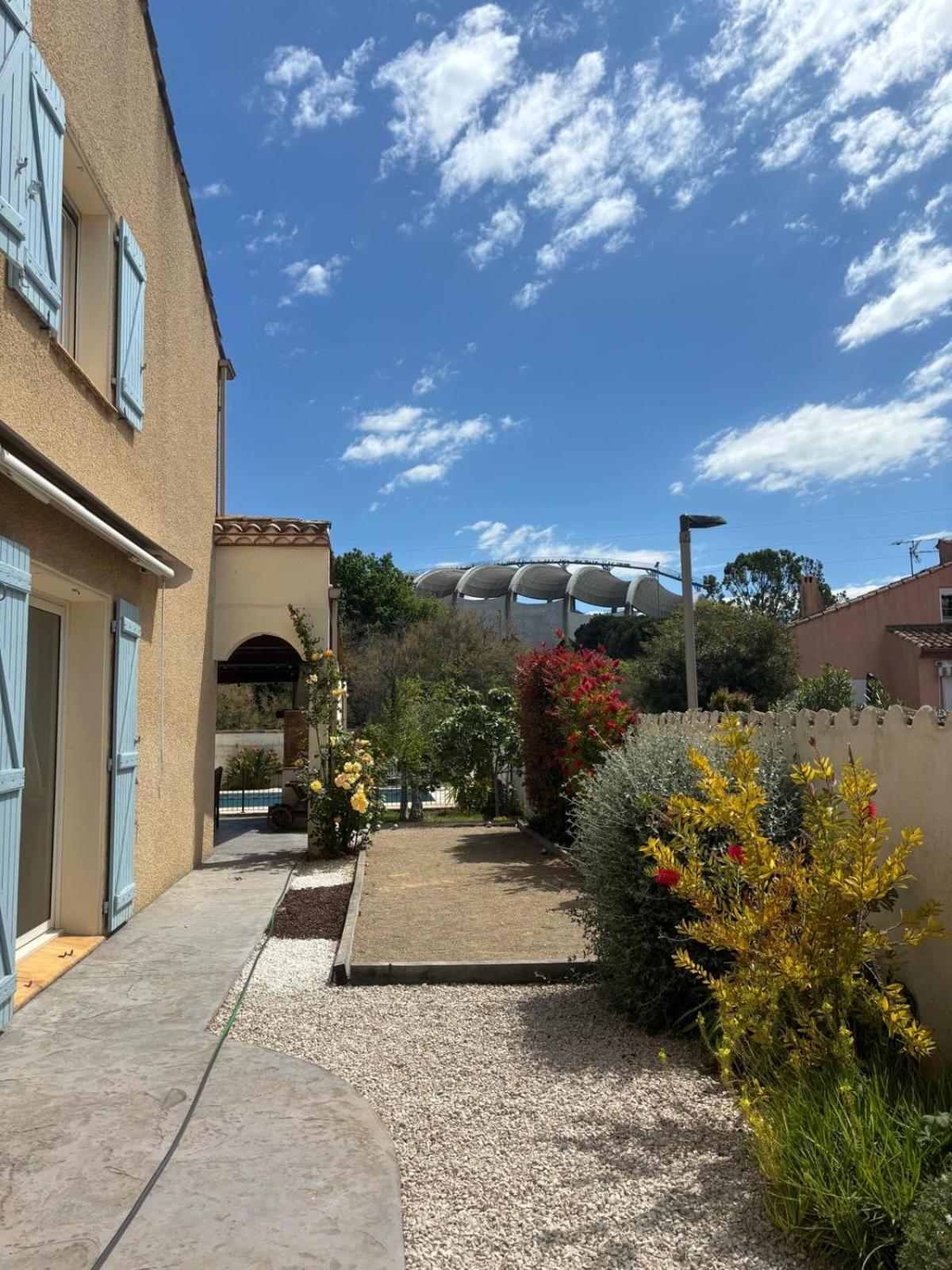 La Maison Brennus , Piscine, 15 Min Des Plages Beziers Bagian luar foto